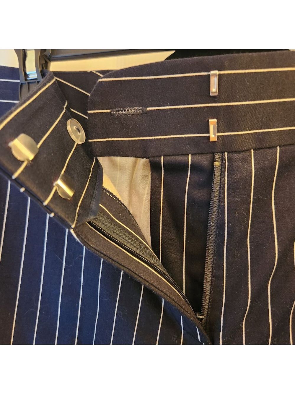 Oscar de la Renta Navy Blue Pinstripe Embroidered Floral Pantsuit Sz: 10 cotton - Picture 7 of 14